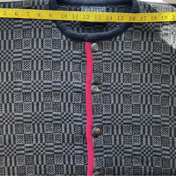 Oleana Made In Norway 100% Soft Wool Geometric Cardigan, Size Medium, NNT - Picture 7 of 9